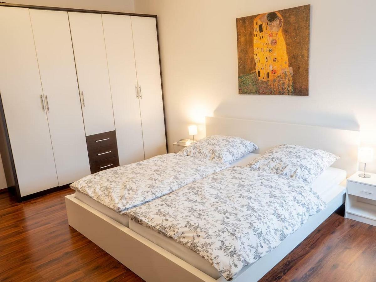 Messe-Apartment Essen Esterno foto